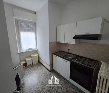 Trilocale via Mendicità Istruita 31, Centro, Bra - Photo 1