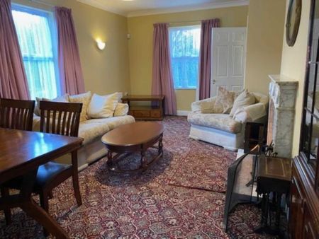 The Lodge, Painestown, Kill. - Photo 2