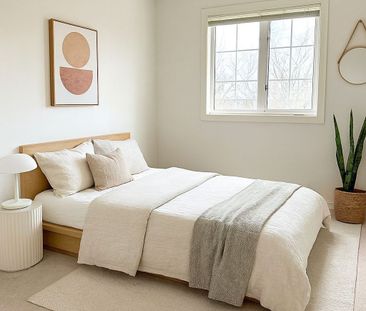 For Lease - 210 Kimono Crescent, Richmond Hill, Ontario - Photo 3