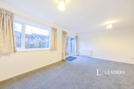 3 bedroom house to rent - Photo 2