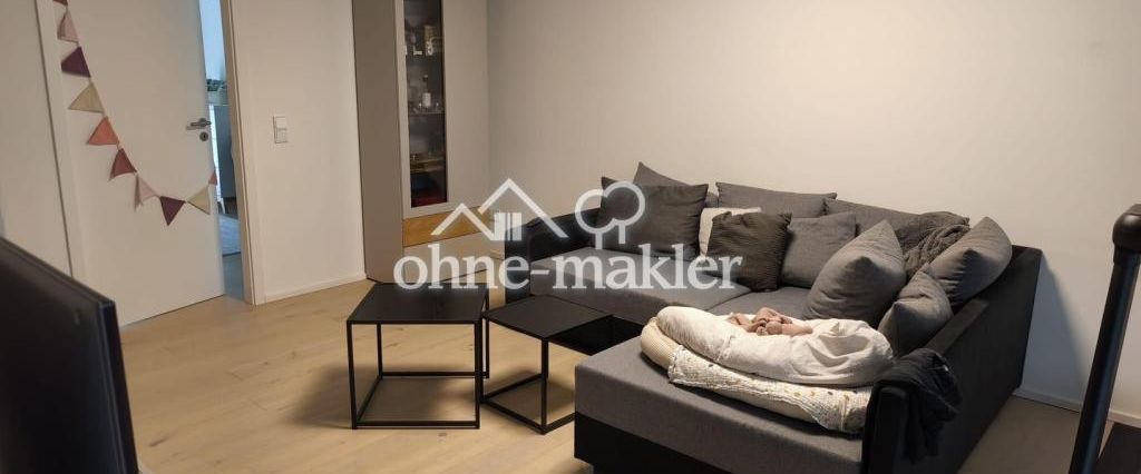 Neuwertige, zentrale 3 Zimmer-Whg mit Balkon, EBK und TG - Foto 1