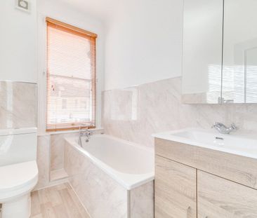 A large four double bedroom family home situated on a prime residen... - Photo 6