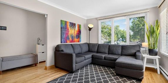 51/2 avec 3 chambres fermées au RC - Photo 2