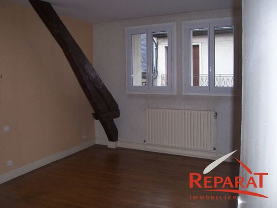 Location Appartement 3 pièces 70m² OBJAT 19130 - Photo 1
