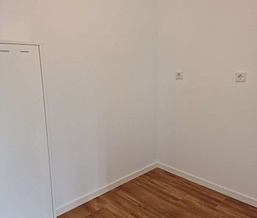 Großzügige barrierefreie 3 Zi.-Neubau-Wohnung mit Einbauküche und toller Loggia - Foto 3