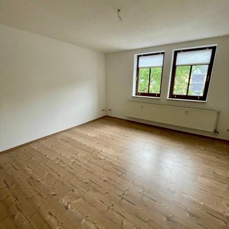 2-Raum Wohnung im Zentrum von Hartenstein! - Photo 1