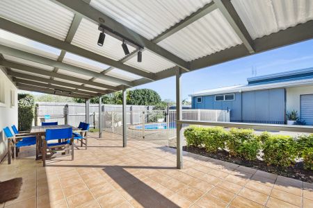 64 Jones Parade, - Photo 3