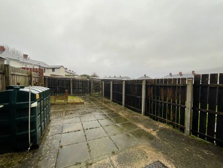 8 Donaldson Crescent, Belfast, BT13 3LQ - Photo 2