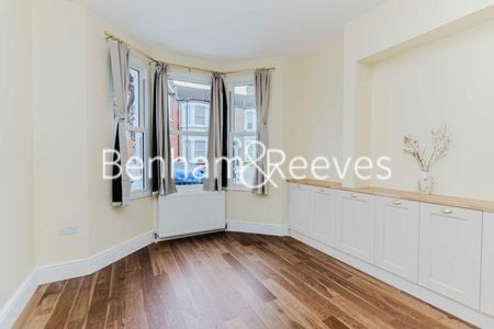 3 bedroom terraced house to rent - Photo 3