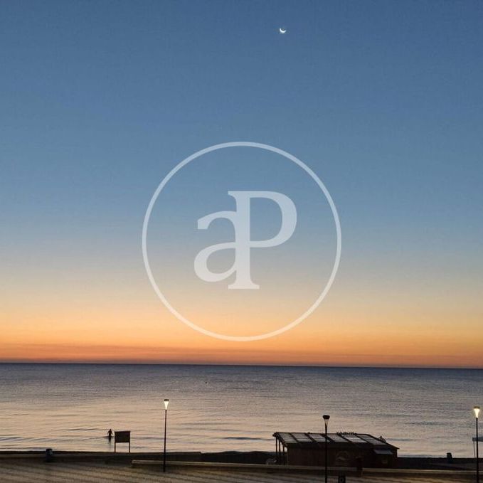 4 bedroom luxury Apartment for rent in El Perelló, Valencia - Photo 1