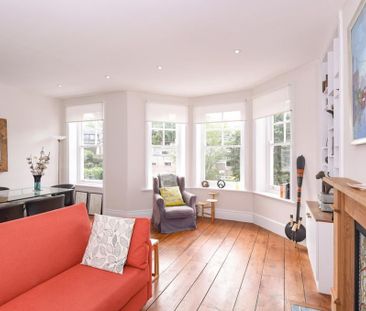 2 bedroom flat to rent - Photo 3