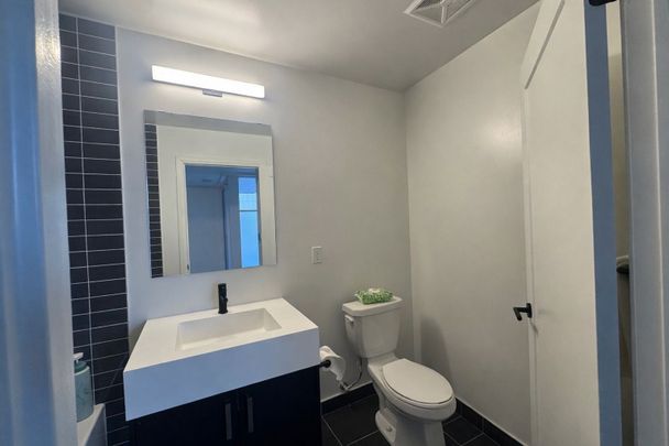 For Lease - 280 Dundas Street Unit# 1201, Toronto, Ontario - Photo 1