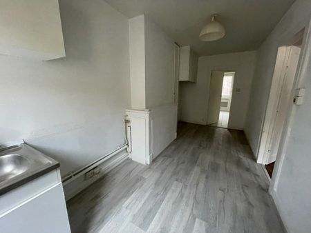 Appartement 2 pièces à - Photo 2