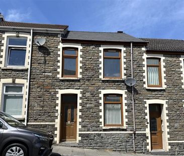 3 bedroom terraced house to rent - Photo 4