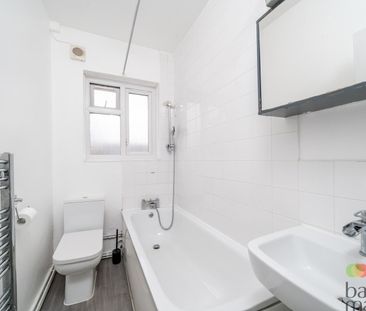 Risley Avenue, London - Photo 6