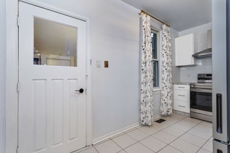 For Lease - 105 Sunnyside Ave Avenue Unit# Main, Toronto, Ontario - Photo 3