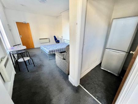 1 bedroom apartment to rent - Photo 3