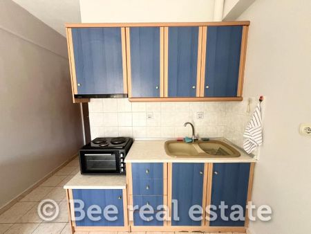 Studio/Γκαρσονιέρα για ενοικίαση Έξι Δρόμοι (Λάρισα) - Φωτογραφία 2