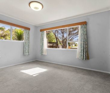 Property Management102 Sartors Ave, Browns Bay - House for Rent - Photo 6