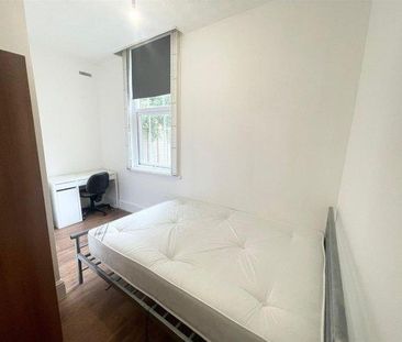 3 bedroom house share to rent - Photo 1