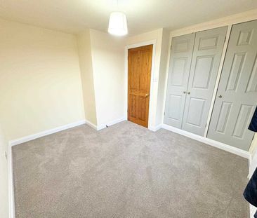 Main Street, Keyworth, Nottingham - Photo 6