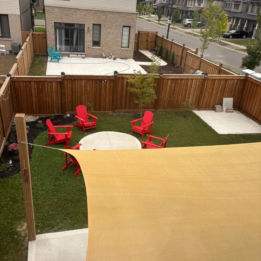 For Lease - 4 Cactus Crescent, Hamilton, Ontario - Photo 1