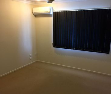 SPACIOUS TOWNHOUSE SET BACK FROM ROAD - Photo 3