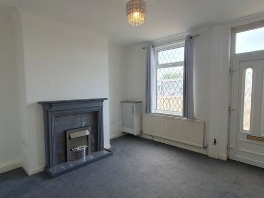 2 bed Terraced - To Let - Photo 1