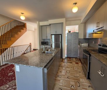 For Lease - 22 Queenpost Drive, Brampton, Ontario - Photo 6