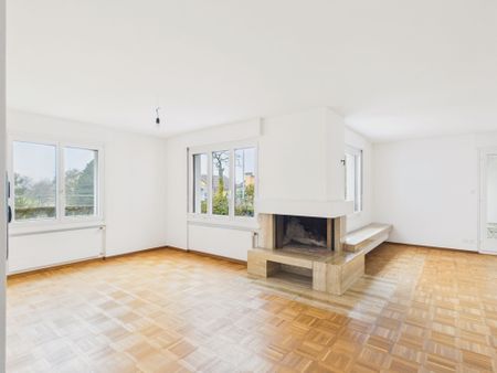 Charming 4.5-room semi-detached house on Sonnhaldenweg in Wittenbach - Foto 5