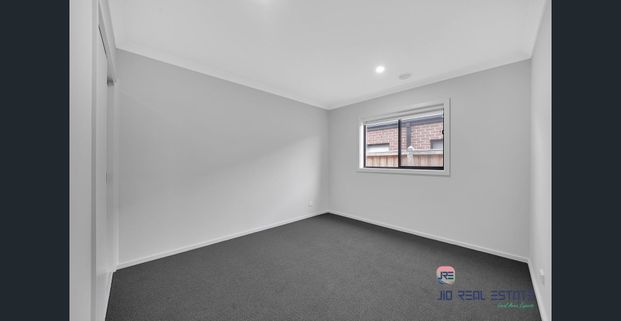 Brand New 4 Bedroom House For Lease @500 P/W Next to Shopping Center and Schools - Photo 1