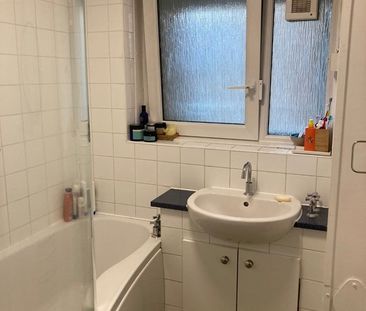 2 Bed Flat, Therfield Court, N4 - Photo 1