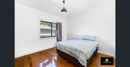 Modern 4-Bedroom Home with Modern Interiors & Parking - Photo 4