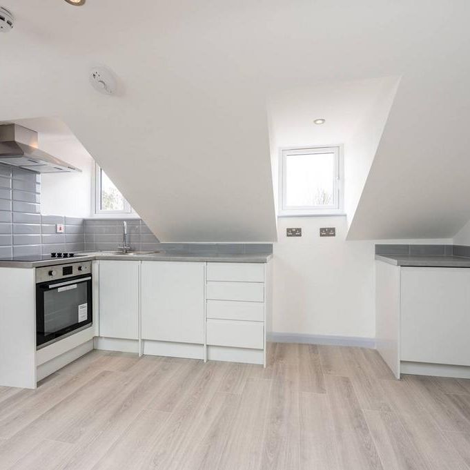 Studio to rent - Photo 1