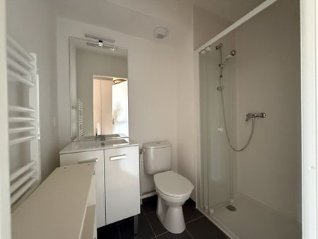 Location Appartement 1 pièce 20m² MAROMME 76150 - Photo 5