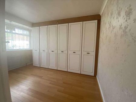 Bellamy Drive, Stanmore, HA7 - Photo 3