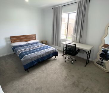 Manor Lakes - Photo 4