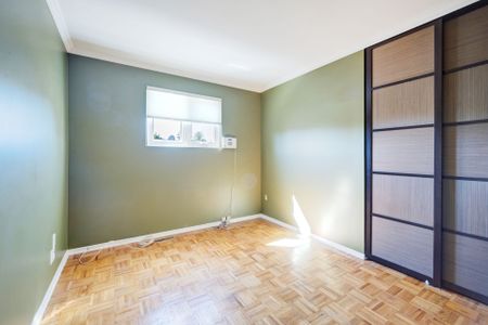 For Lease - 44 Marblehead Crescent, Brampton, Ontario - Photo 5