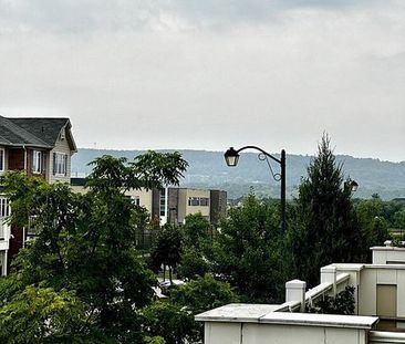 For Lease - 812 Fowles Court, Milton, Ontario - Photo 4