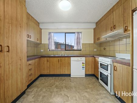 1/18 Thurlow Place, Belconnen ACT - Photo 5
