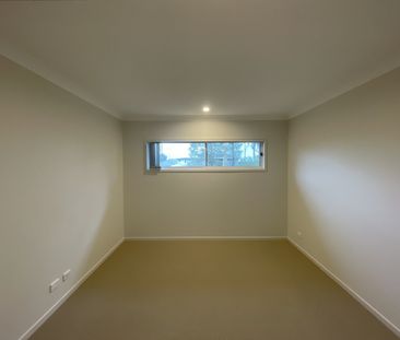 Spacious Family Home in Collingwood Park - Photo 1