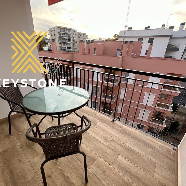 2 room luxury Flat for rent in Palma de Mallorca, Spain - Photo 1