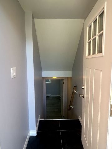 For Lease - 62 Greenboro Crescent Unit# B, Hunt Club - South Keys and Area, Ontario - Photo 2