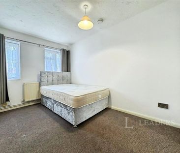 4 bedroom detached house to rent - Photo 1