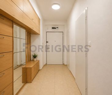 Apartment for rent, 2+1 - 1 bedroom, 52m - Photo 3