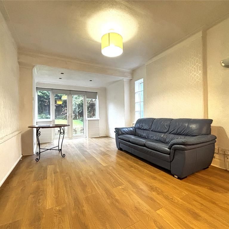 3 bedroom detached house to rent - Photo 1
