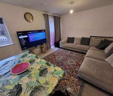 2 bedroom maisonette to rent - Photo 2