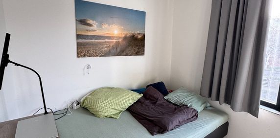 Spacious, furnished student room! - Photo 2