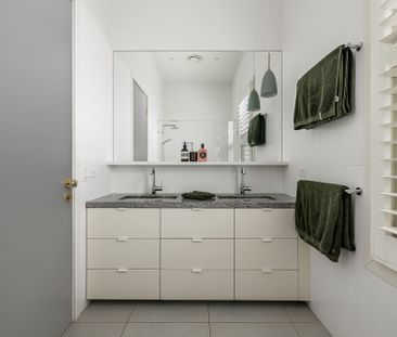 39 Blenheim Street, Balaclava VIC 3183 - House For Rent | Domain - Photo 3