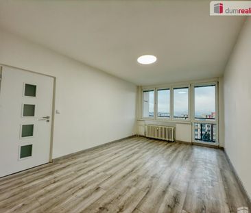 Pronájem bytu 2+1 60 m² - Фото 1